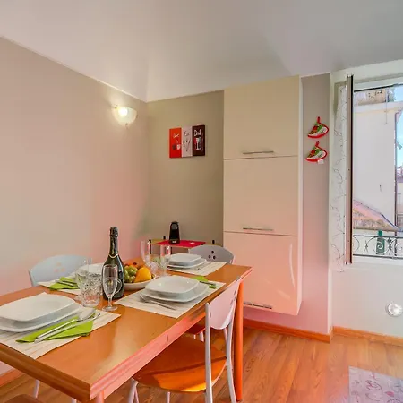 Appartement Il Nido Di Ale Central Sanremo Apartment - Happy Rentals San Remo