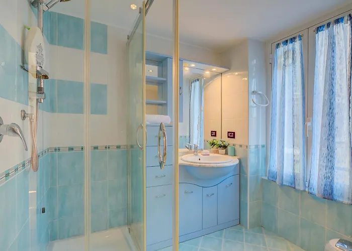 Il Nido Di Ale - Happy * Sanremo